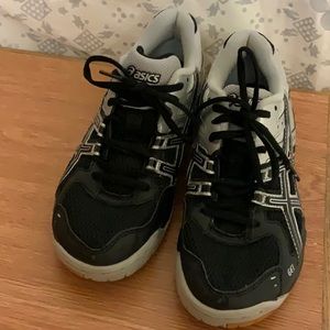 ASICS Volleyball Court Shoes
